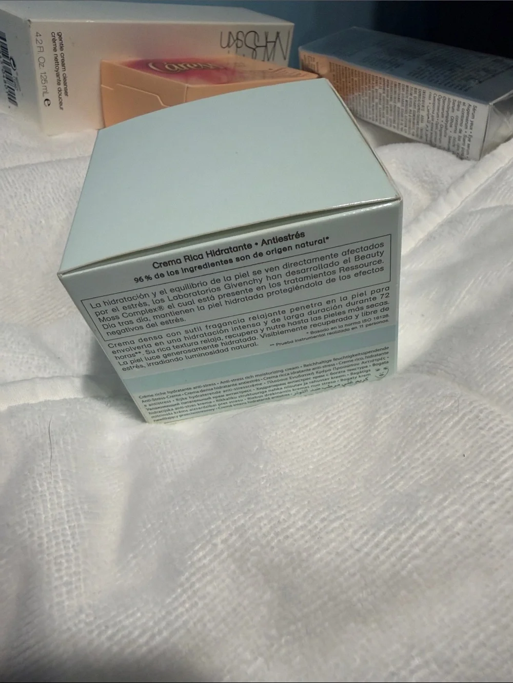 Givenchy Ressource Rich Moisturizing Cream - Mint Green